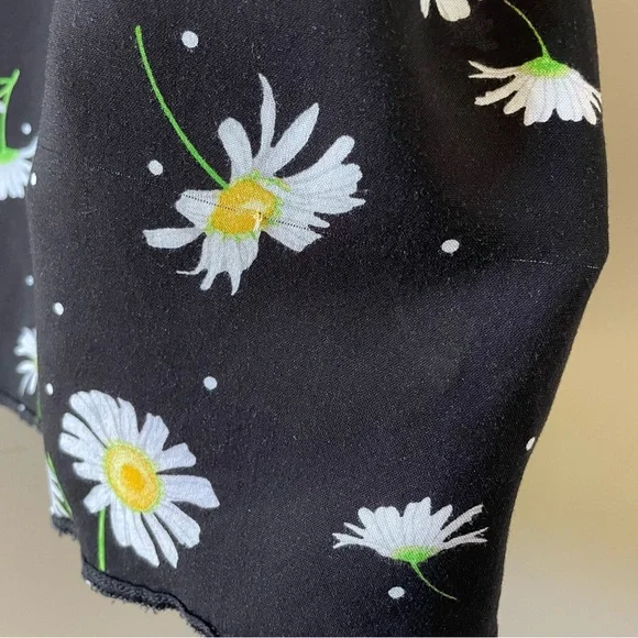 ASOS Black & White Daisy Floral Maxi Dress Size 6 - Picture 7 of 11